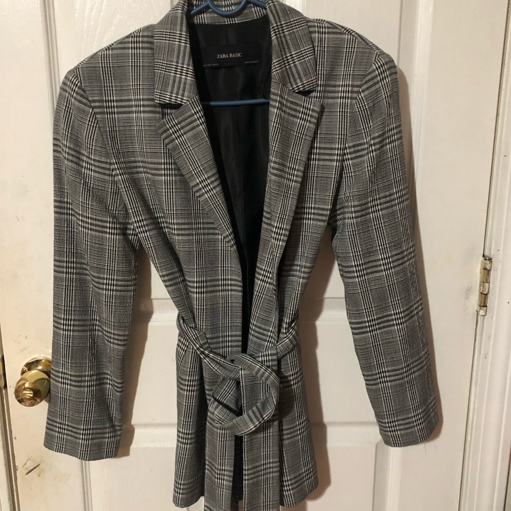 Zara Basic Plaid Blazer.